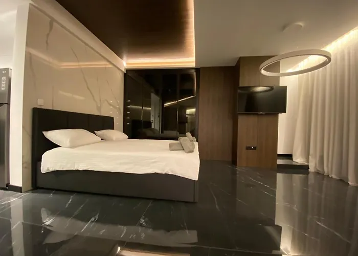 Apartment Paradise Lux *